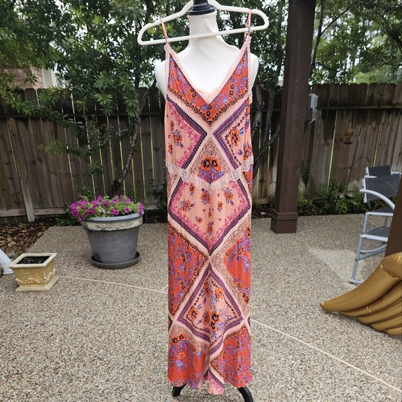 Free people Stevie Scarf Print Maxi Dress   XS - Picture 9 of 16